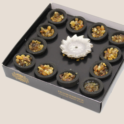 Olibanum Pudełko 12 Żywicznych Kubeczków Olibanum Pudełko 12 Żywicznych Kubeczków